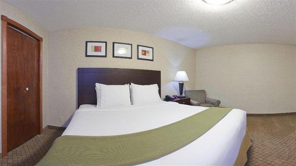 Holiday Inn Express Hotel & Suites Anderson By Ihg Buitenkant foto