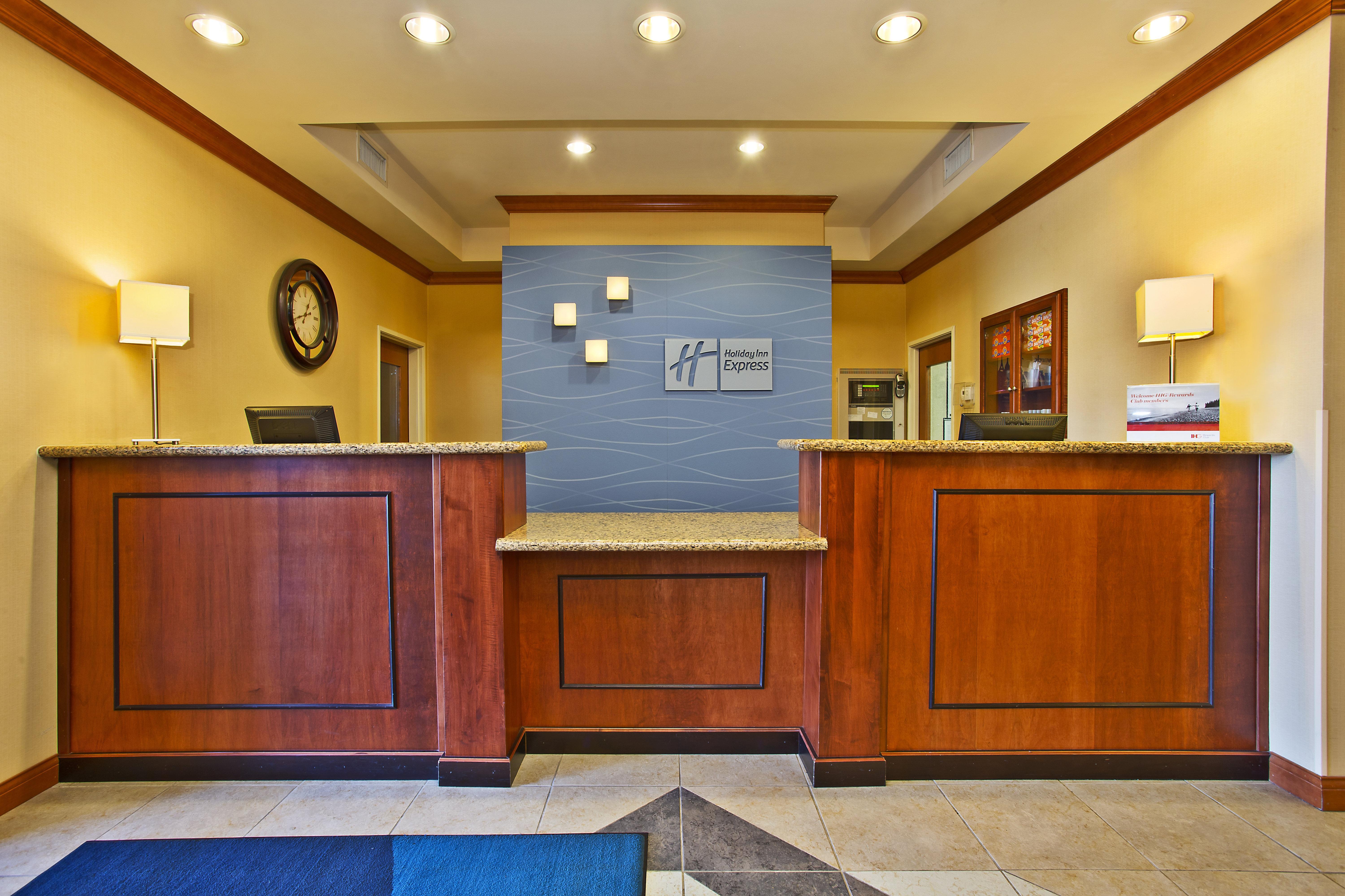Holiday Inn Express Hotel & Suites Anderson By Ihg Buitenkant foto